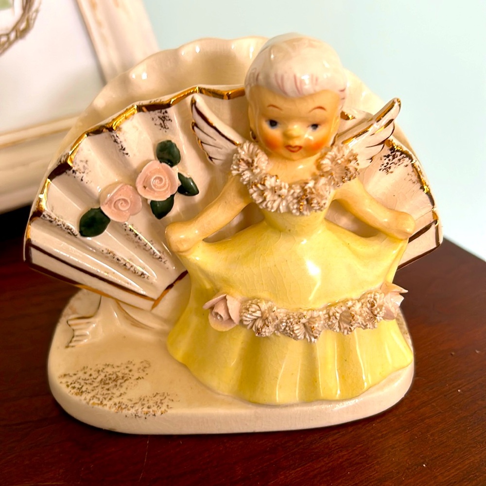 Vintage Mid Century Napco yellow Angel planter